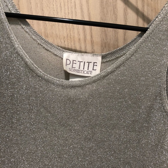 🔴Shimmery Tank🔴 - Picture 2 of 3